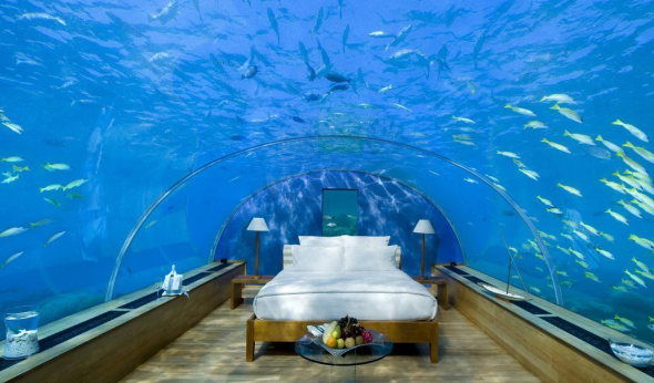 Review Poseidon Underwater Resort Fiji Wisata Bawah Laut