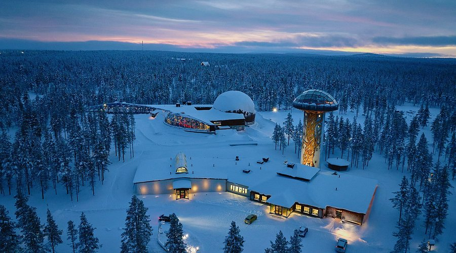 Review Hotel Kakslauttanen Pengalaman Menginap di Igloo Es